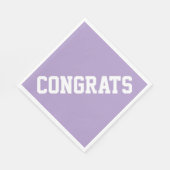 Sportiger, athletischer CONGRATS-Text auf helllila Serviette (Ecke)