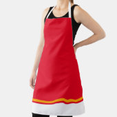 Sportlich weiße gelbe Streifen auf hellen roten St Schürze (InSitu)