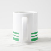 Sportmeergrüne Unterfahrstreifen auf Weiß Jumbo-Tasse (Rückseite)