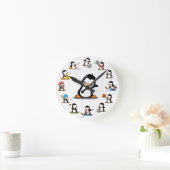 Sportpinguine Runde Wanduhr (Zuhause)