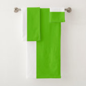 Sporty Bright Lime Green White Summer Stripes Badhandtuch Set (Insitu)
