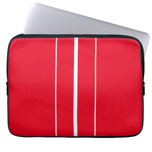 Sporty Bright Red White Racing Stripes Laptopschutzhülle (Vorderseite)