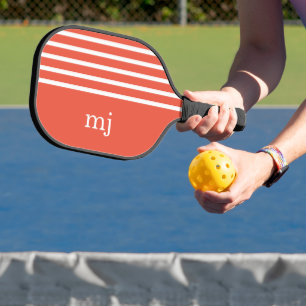 Sporty Orange und Weiße Streifen mit Monogramm Pickleball Schläger