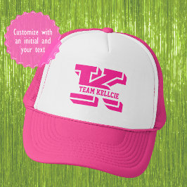 Sporty Pink Monogram Initial Team Bachelorette Truckerkappe