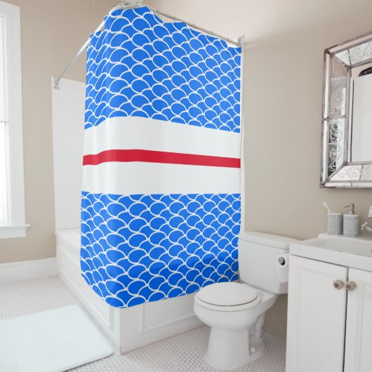 Sporty Red White Racing Stripes Bright Blue Waves Duschvorhang (Beispiel)