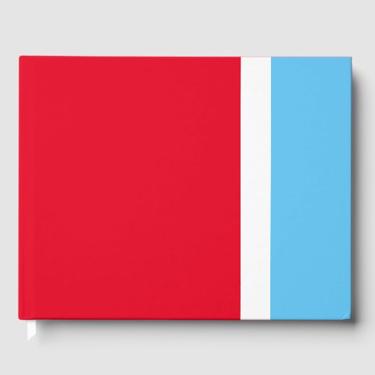 Sporty Wide Sky Blaue Streifen auf hellrot Gästebuch (Vorderseite)