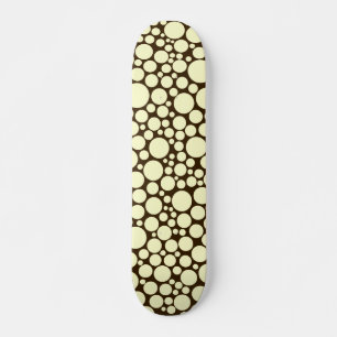 Spotty - Creme auf Dunkelbraun Skateboard