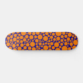 Spotty - Orange auf dunkelblau Skateboard (Horizontal)