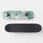 Spray mit nicht verzierter Blume III Skateboard (Horizontal)