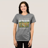 Spread kindness like wildflowers. T-Shirt Tri-Blend Shirt (Vorderseite voll)