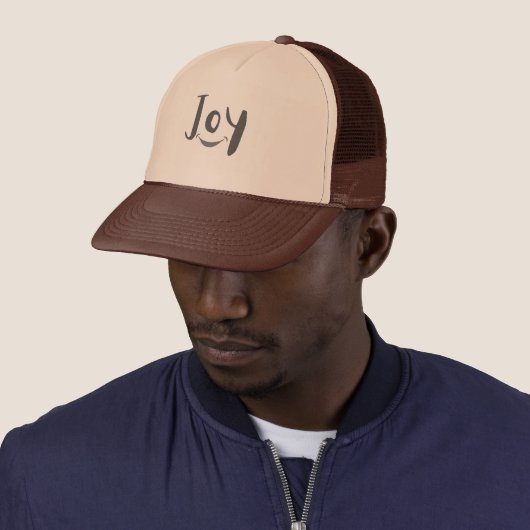"Spread the Joy: Stylish Baseball & Trucker Hats" Truckerkappe (Beispiel)