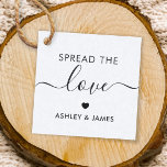 Spread the Liebe Tag, Wedding Gift Tag, Kraft Geschenkanhänger<br><div class="desc">Das sind die perfekten kleinen Geschenkanhänger. Sie können sowohl den Vor- als auch den Rücktext anpassen,  als auch die Farben ändern.</div>