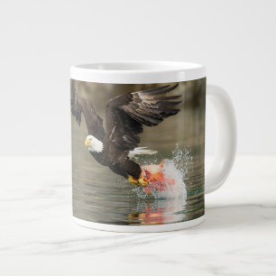 Sprengladender Adler Jumbo-Tasse
