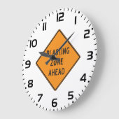 Sprengzone vor dem Straßenzeichen Große Wanduhr (Winkel)