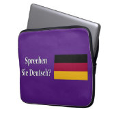 Sprichst du Deutsch? Auf Deutsch. Flaggenwanne Laptopschutzhülle (Vorderseite Links)