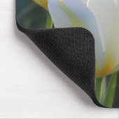 Sprichwörter 31:25 Sie ist bekleidet Tulip Mousepad (Ecke)