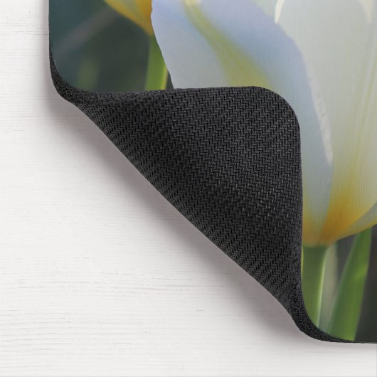 Sprichwörter 31:25 Sie ist bekleidet Tulip Mousepad (Ecke)