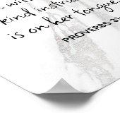 Sprichwörter 31:26 Bibel Verse Marmorglasur Poster (Ecke)