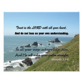 Sprichwörter 3:5-6 auf einem Felsvorsprung an der Fotodruck (Vorne)