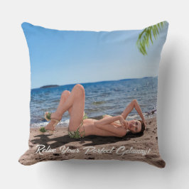 Spring Break Girl Lying on Sandy Beach Kissen