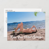 Spring Break Girl Lying on Sandy Beach Postkarte (Vorne/Hinten)