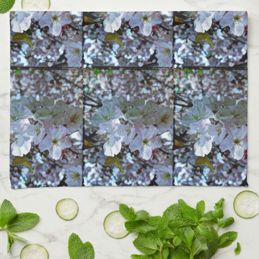 Spring Brooklyn Botanischer Garten Handtuch (Gefaltet)