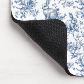 Spring Bunny Blue Chinoiserie Mousepad (Ecke)