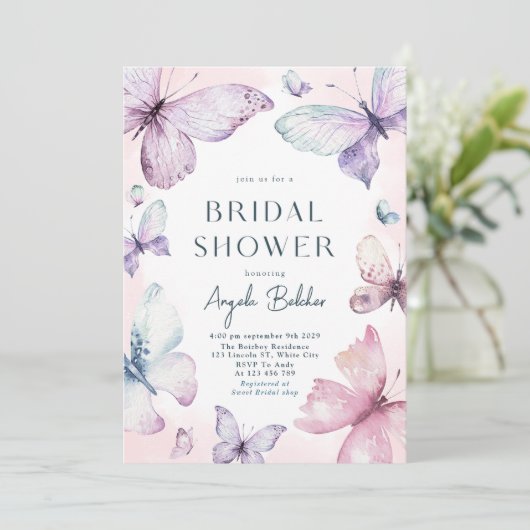 Spring Butterfly Bridal Dusche Einladung (Stehend Vorderseite)