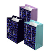 Spring Floral Pattern Lilac Mittlere Geschenktüte