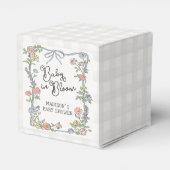 Spring Garden Party Pastel Floral Baby Dusche Geschenkschachtel (Rückseite)