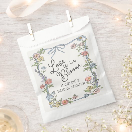 Spring Garden Party Pastell Brautparty Geschenktütchen (Ausgeschnitten)