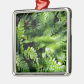 Spring Green Ferns boho botanisch Ornament Aus Metall (Links)