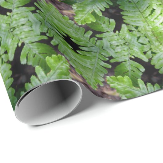 Spring Green Ferns Geschenkpapier (Rolleneckpunkt)