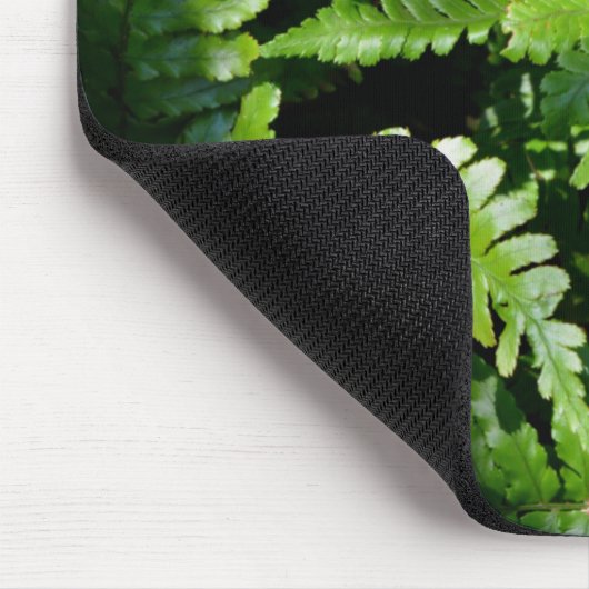 Spring Green Ferns Mousepad (Ecke)