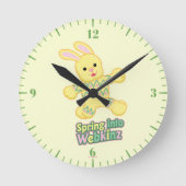 Spring Into Webkinz! Runde Wanduhr (Vorderseite)