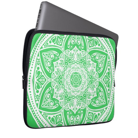 Spring Mandala Laptopschutzhülle (Vorne Rechts)
