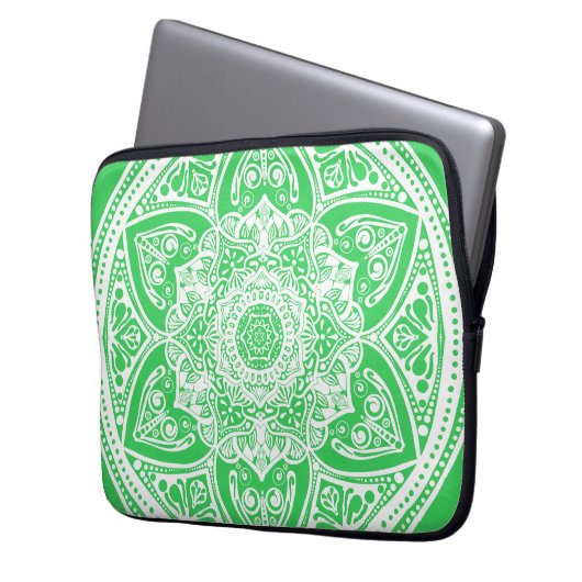 Spring Mandala Laptopschutzhülle (Vorderseite Links)