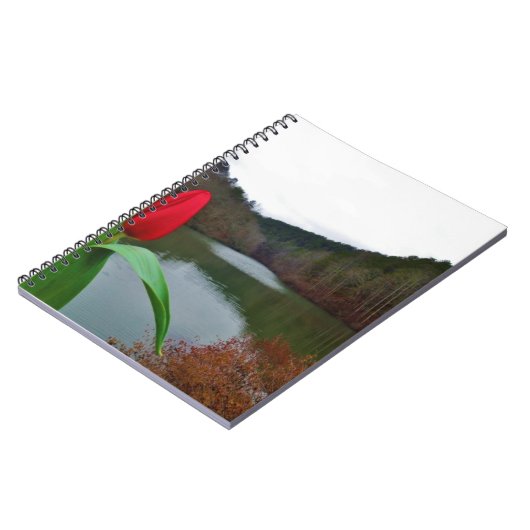 Spring Red Tulip at Lake Arrowhead Notizblock (Linke Seite)