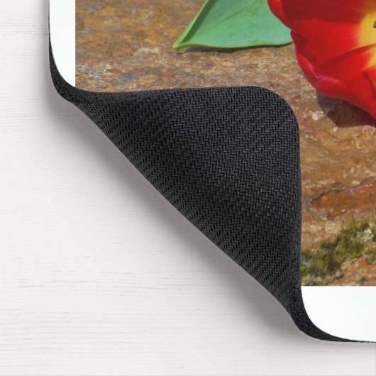 Spring Red Tulip Mousepad (Ecke)