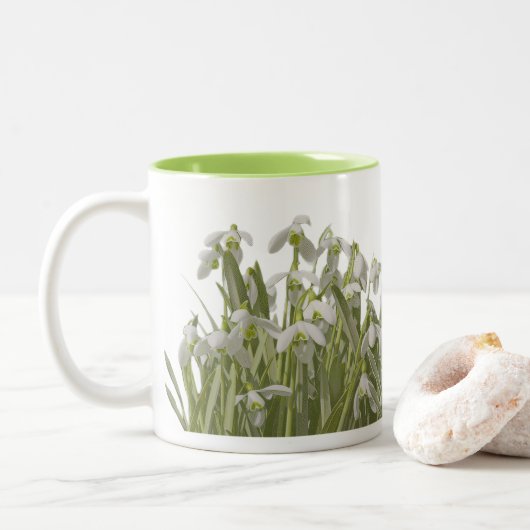 Spring Snowdrops Zweifarbige Tasse (Mit Donut)