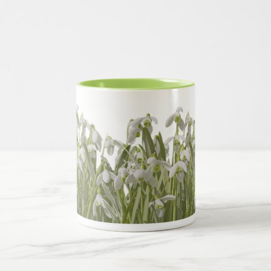 Spring Snowdrops Zweifarbige Tasse (Mittel)