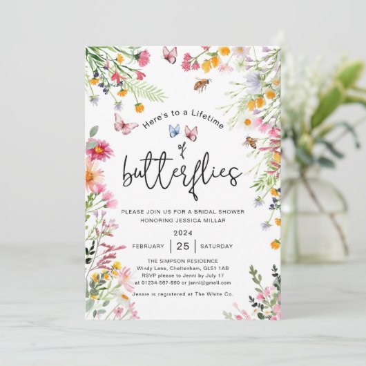 Spring Wild Floral Butterfly Brautparty Einladung (Stehend Vorderseite)