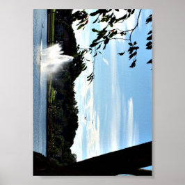 Springbrunnen auf dem Mirror-See-Foto auf einem Pl Poster