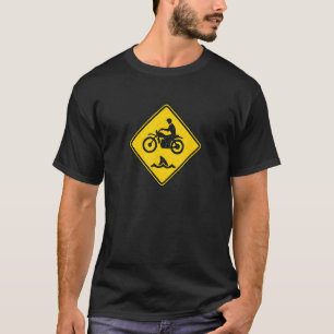 Springen der Hai-Motorrad-Straßenschild für 70er N T-Shirt
