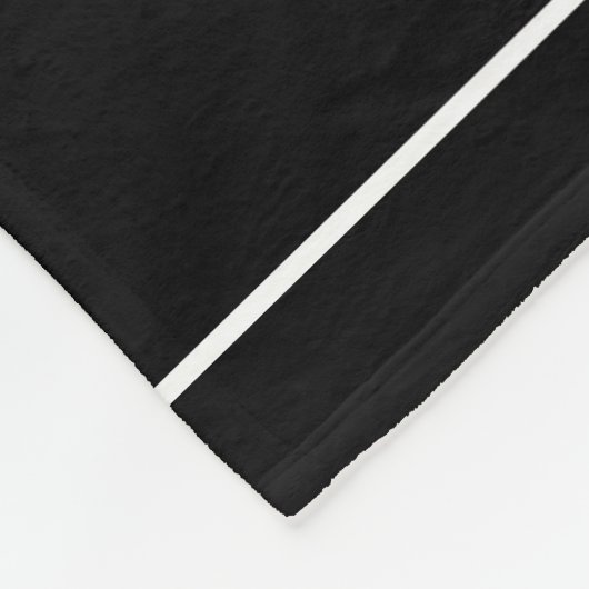 Springende Speerfisch-Silhouette auf Schwarzem mit Fleecedecke (Ecke)