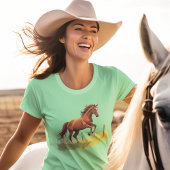 Springender Gaul am Weidezaun - Pferde Design T-Shirt