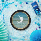 Springendes Speerfisch-Ozean-Schwarzes und Pappteller (Party)