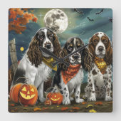 Springer Spaniel Halloween Spooky Quadratische Wanduhr (Vorderseite)