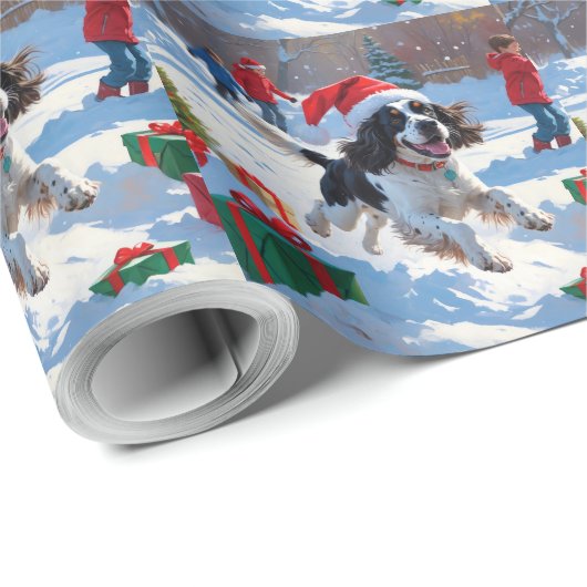Springer Spaniel Running Snow mit Weihnachtshut Geschenkpapier (Rolleneckpunkt)