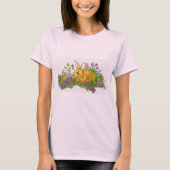 Springtime Bunnies in einem Bereich der Blume T-Shirt (Vorderseite)